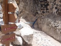 Path 9 Fira-Imerovigli-Oia