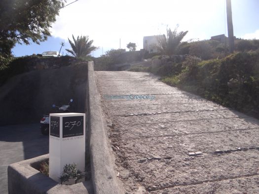 270ο Oia's view