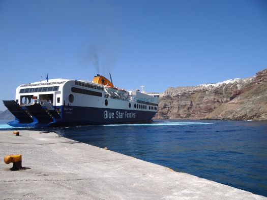 Santorini - Athinios Port