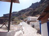 Path to Manolas